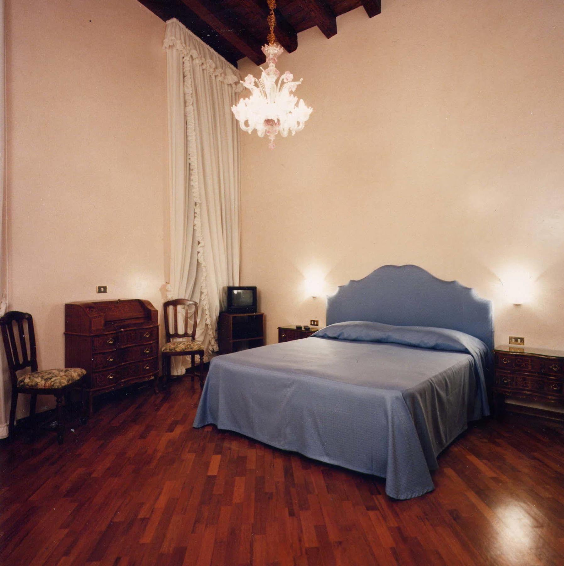 Hotel Piccola Fenice Benátky Pokoj fotografie